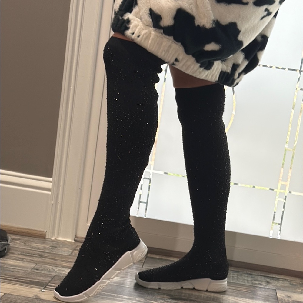 Black Over-the-Knee Women's Shoes